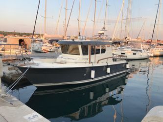 33' Targa 2018 Yacht For Sale
